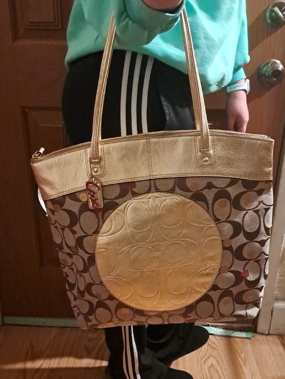 Coach Laura Signature Tote Bag, specifically the "Secret Admirer" 2011 - Picture 3 of 11